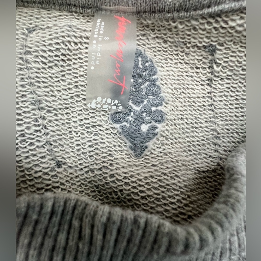 FP Movement All Star Logo Sweatshirt in Heather Grey Combo Size Small NWT - Picture 6 of 10